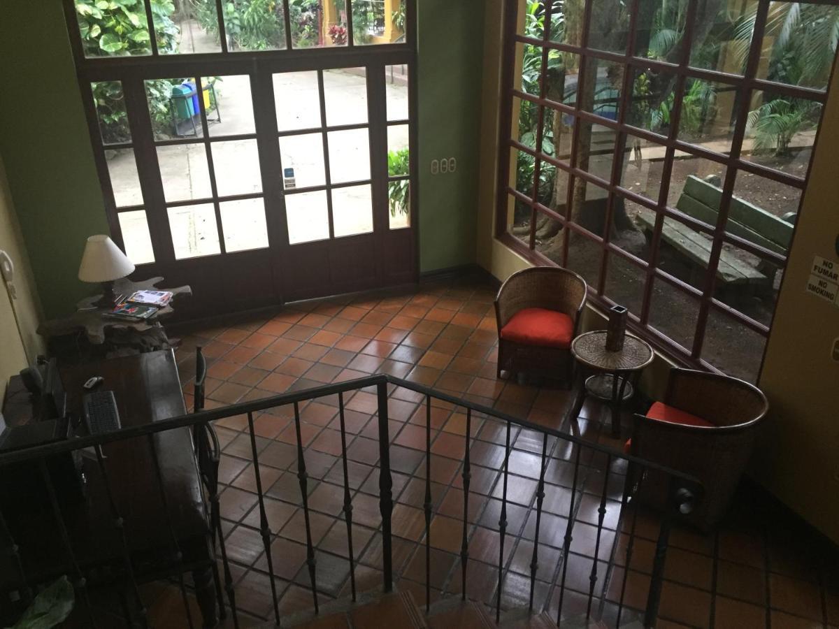 Trapp Family Country Inn San Antonio De Belen Buitenkant foto